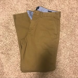 Sutton Flex Fit Straight Chinos
